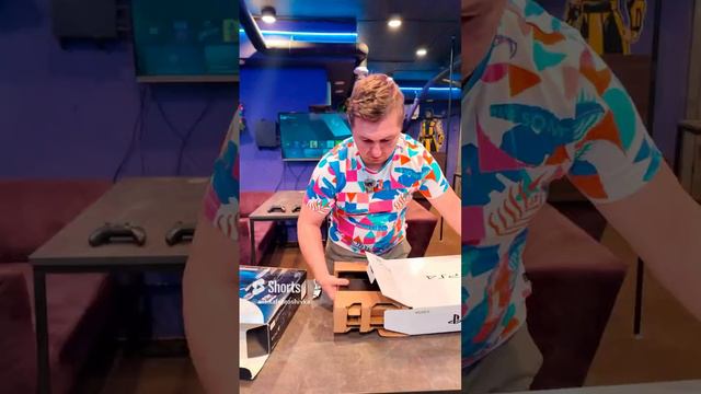 Лимитированное издание Final Fantasy #shorts #ps4 #playstation #finalfantasy смотреть онлайн