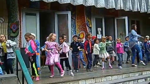 Флешмоб в лагере "Лесной", 1й отряд 3я смена смотреть онлайн