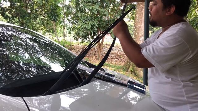 D.I.Y | kia picanto 2018 change air filter, cabin filter & wiper | 2021 смотреть онлайн