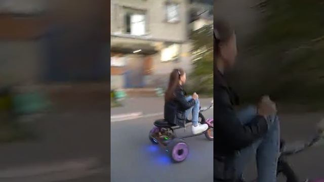 Трицикл из гироскутера смотреть онлайн