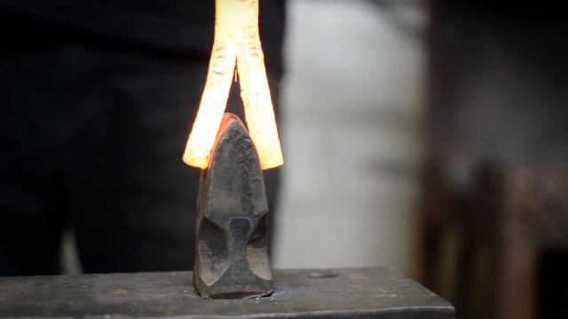 Blacksmith: Apprentice To Master :  The Seven Skills Of Blacksmithing