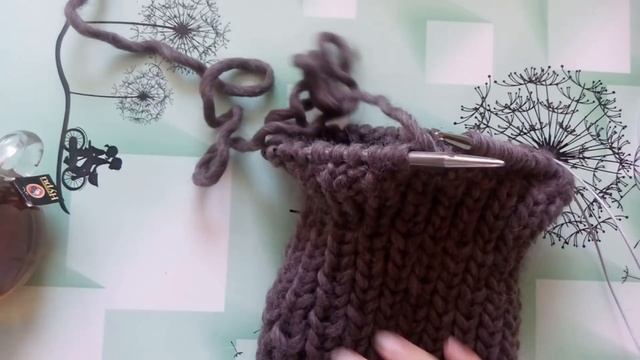 шапка из толстой пряжи/ шапка на толстых спицах / шапка из перуанской шерсти/hat made of thick yarn смотреть онлайн