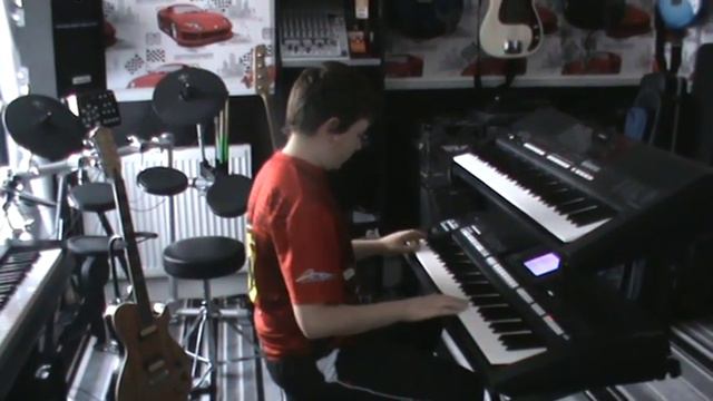 Autistic boy's keyboard version of 'Writting on the wall' Sam Smith. смотреть онлайн