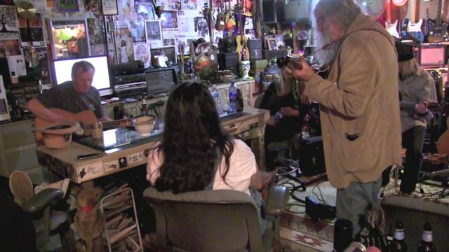 Ric, Scott, Scott,Gladdy & Pearl "Last Thing On My Mind" (After Show) Recorded Live in the Mancave смотреть онлайн