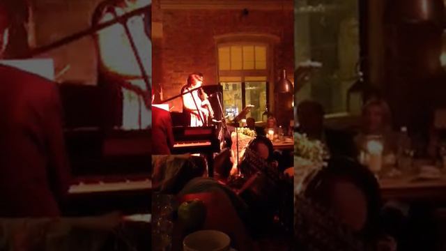 " Little Bird" Oksana Ferenchuk & New CenTropezn Jazz Quart смотреть онлайн