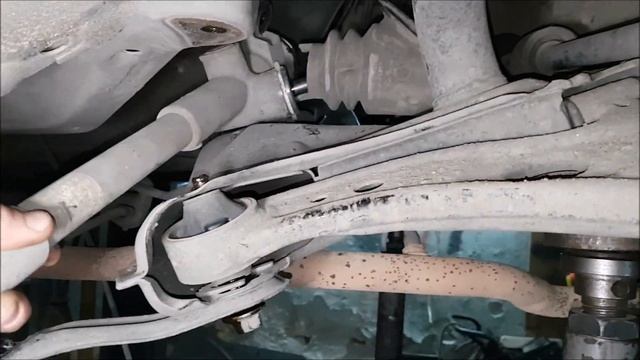 Daihatsu Sirion Sport 1,5 2008 Регулировка рулевой рейки