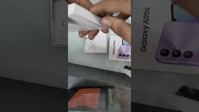 Samsung Galaxy A05 and A05s Unboxing || To 50++ Hidden Features Samsung galaxy A05s Tips & A05. смотреть онлайн