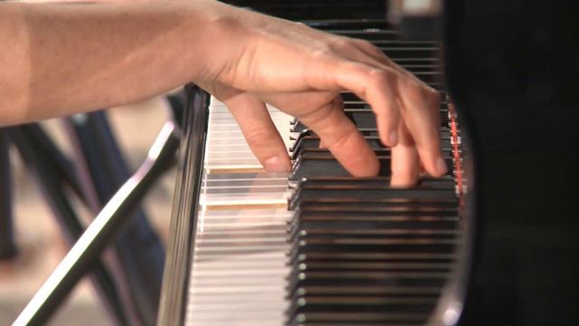 Love Theme - Cinema Paradiso (Piano Solo) смотреть онлайн