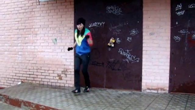 Парень и Девушка классно танцуют =))) смотреть онлайн