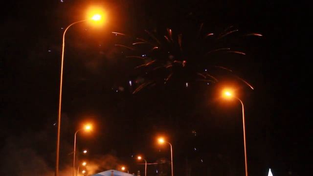Фейерверк на "День Независимости" в Павлодаре от 16.12.2015 смотреть онлайн