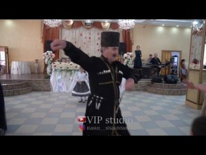 Мужик в 70 лет взорвал Танец  #танец #свадьба #лезгинка