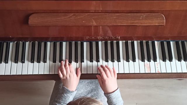 Красивая мелодия для фортепиано. Урок 1 смотреть онлайн