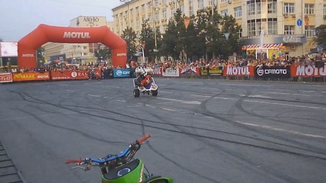Мотошоу Екатеринбург 2014, день Города смотреть онлайн