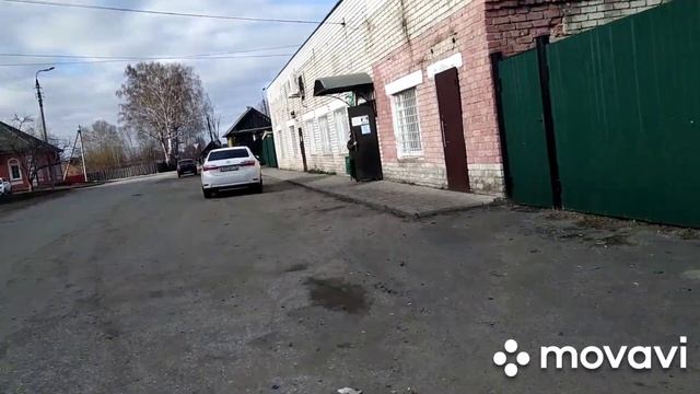 Ну крыша то поедет у многих))) Лора USA и ЕП... мне ближе по человечности Лора)) смотреть онлайн