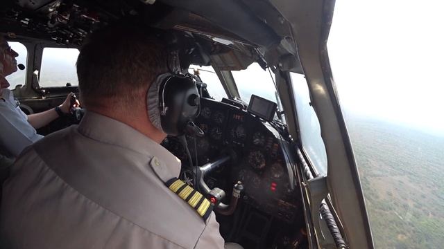 Работа летного инструктора-2,Flight instructor job-2. Ввод нового КВС...вводим новый экипаж. смотреть онлайн