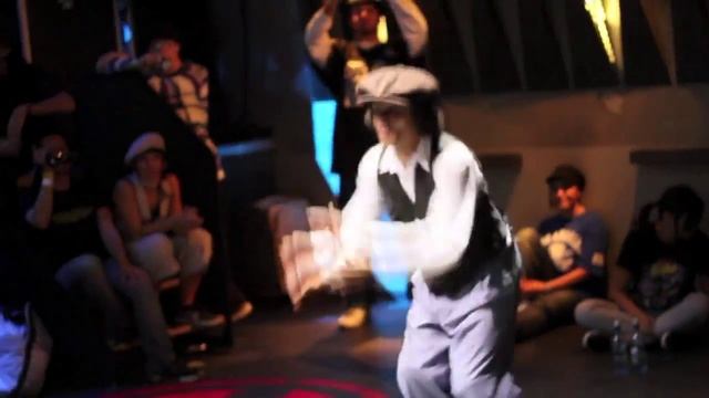 IBE 2010 - Locking Battle - FINAL - POUSS-ONE (France) x JEFF (Brazil) смотреть онлайн
