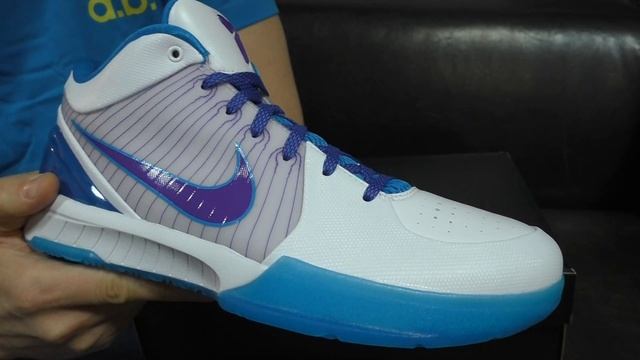 Обзор кроссовок Nike Kobe 4 - Выпуск #456 смотреть онлайн