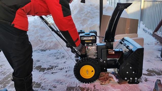 Купил снегоуборщик Huter. Собираю, регулирую и пробую в работе. Честный обзор снегоуборщика Huter