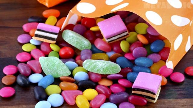 12 ВИДОВ САМОЙ НЕОБЫЧНОЙ ВАЛЮТЫ смотреть онлайн