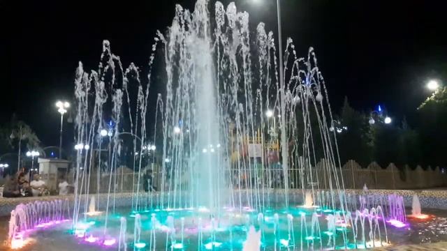 Душанбе столица Таджикистана.парк имени Фирдави смотреть онлайн