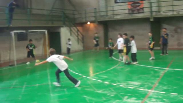 #MiniCaballeros: Equipo 2 @HDefensa vs @SAGABHandball смотреть онлайн