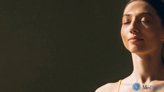 ЗВОН В УШАХ (ТИННИТУС) смотреть онлайн