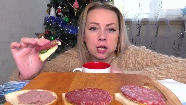 МУКБАНГ КОФЕ С БУТЕРБРОДАМИ, КОНФЕТКИ///Mukbang еда на камеру///Русский мукбанг/не АСМР/ смотреть онлайн
