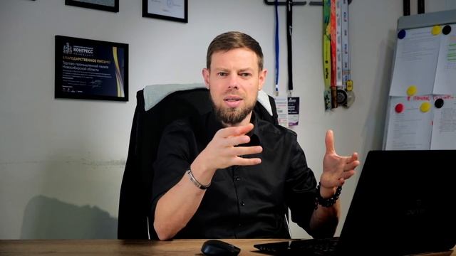 Дом БАРНХАУС 100 м2 | Какой дом построить в Сибири| Проект загородного дома от Плотникофф смотреть онлайн