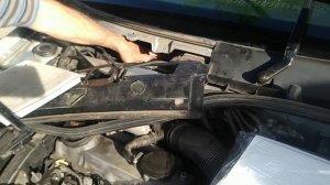 Меняем фильтр вентиляции салона Skoda octavia tour  Не сложно