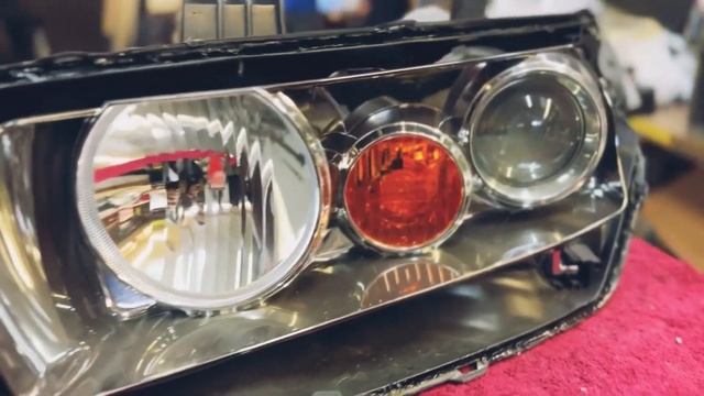 Замена штатных галогеновых линз на билед модули ILLUM Matrix 3.0 на автомобиле Honda Accord 7 смотреть онлайн