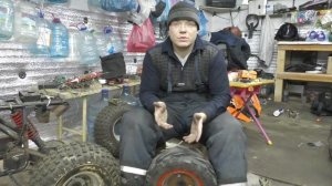 Спускают бескамерные шины. Решаем проблему!!!