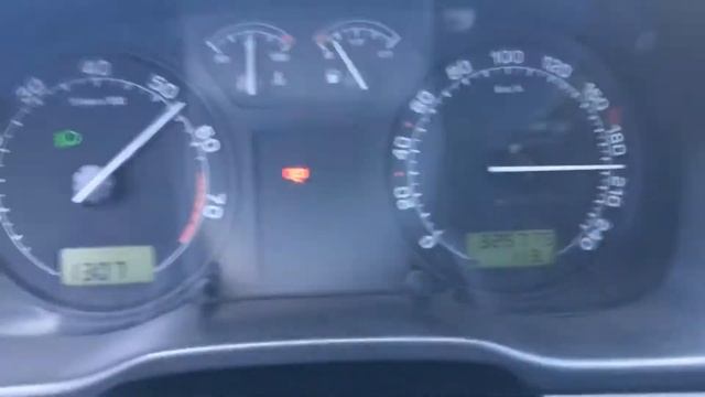 Skoda Octavia Tour 1.8T, на домкрате до максимальной скорости. смотреть онлайн