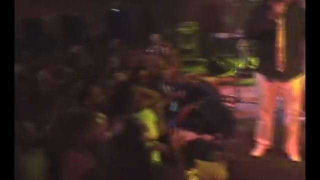 DESPELOTE SOCIAL EN ESCENA смотреть онлайн