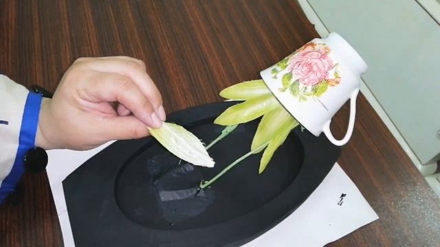 DIY | How To Make Floating Tea Cup || DIY Table Decor смотреть онлайн