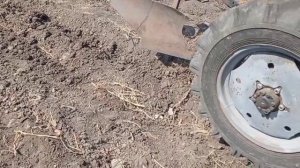 лучше б я его не делал! плуг своими руками из газового балона.