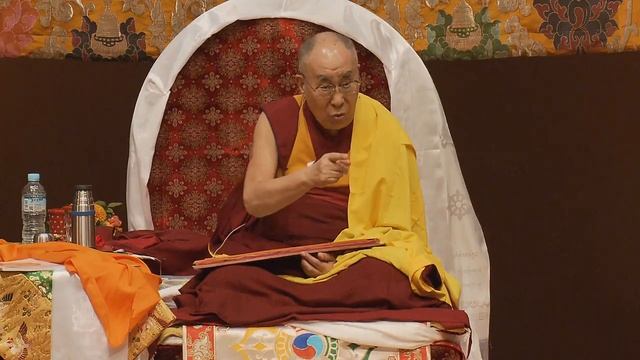 Учения Его Святейшества Далай-ламы в Йокогаме - день 1 смотреть онлайн