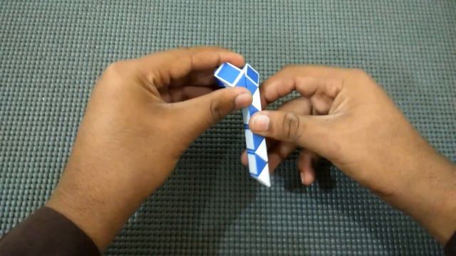 How to Make a Rocket With Snake Cube or Rubik's Snake in (Hindi Urdu). смотреть онлайн