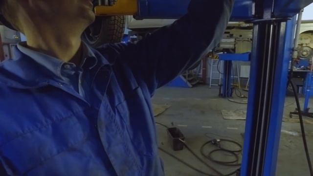 Усиление лонжеронов ПОЛА ZST НИВА 2121 смотреть онлайн