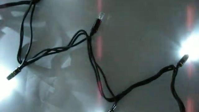 Светодиодная гирлянда нить для улицы Белые огни 10 метров 100 Led черный провод смотреть онлайн