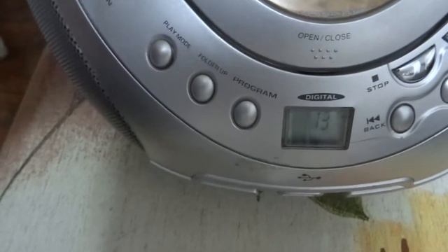 Boombox Stereo USB / MP3/WMA/ Radio CD Player Tamashi (Germany)