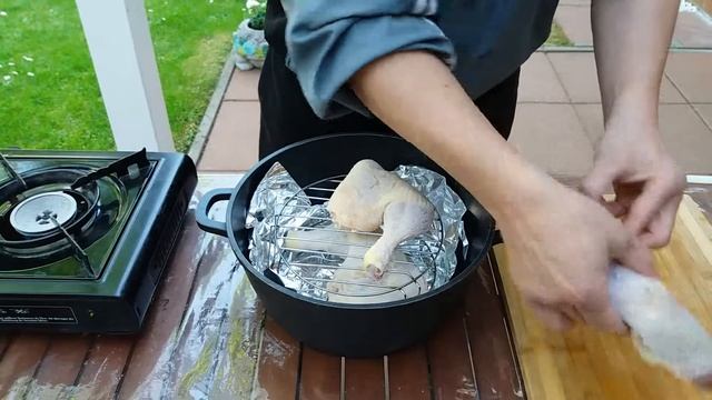 Как закоптить курицу в кастрюле смотреть онлайн