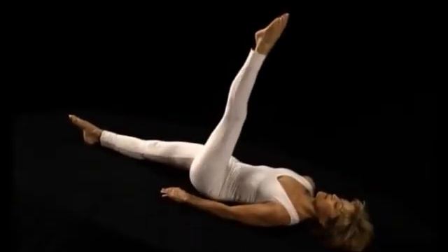 Тренировка от Мэри Винзор_Базовые упражнения пилатес_продолжительность 25 минут смотреть онлайн