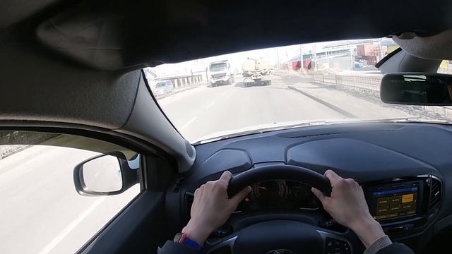 Небольшой обзор Lada X Ray Cross смотреть онлайн