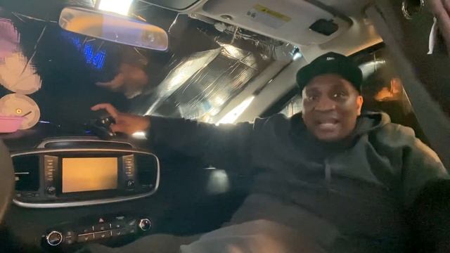 Making SUV Life Comfortable / A Day Inside My SUV смотреть онлайн