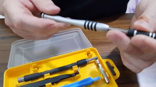 Review Obeng Tools 110 in 1 Screw Driver Kits смотреть онлайн