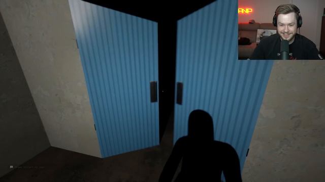 Avoid The Dark - Part 2 - Escape The Backrooms смотреть онлайн
