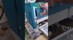 Простое решение проблемы стружкоудаления на рейсмусе Макита 2012nb