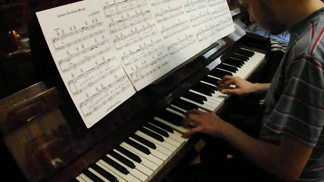 Roxette - Listen To Your Heart (piano) смотреть онлайн