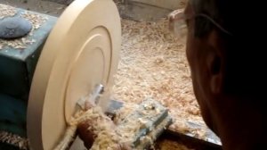 Учимся профессионально точить древесину № 7. Поточим ? Блюдо.