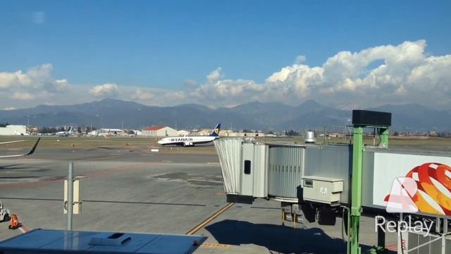 IN-ACTION Milan Bergamo Airport – movement area смотреть онлайн
